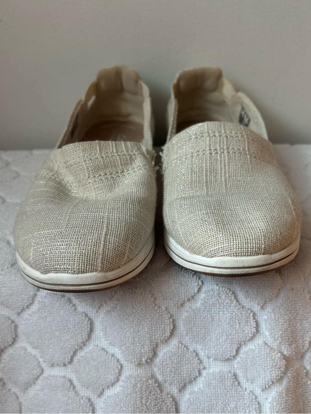 Clarks Women's Breeze Step II Cream Sparkle Size 9.5 Lightweight Slip-On - Picture 2 of 12